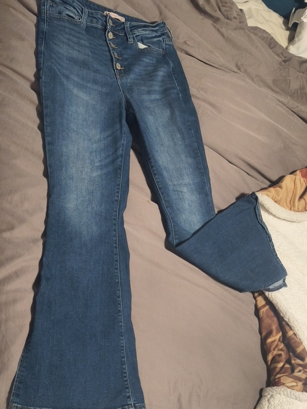 Women’s Blue Flared Jeans